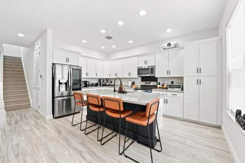 20916 NW 1st Drive, Pembroke Pines FL - photo 11 of 41