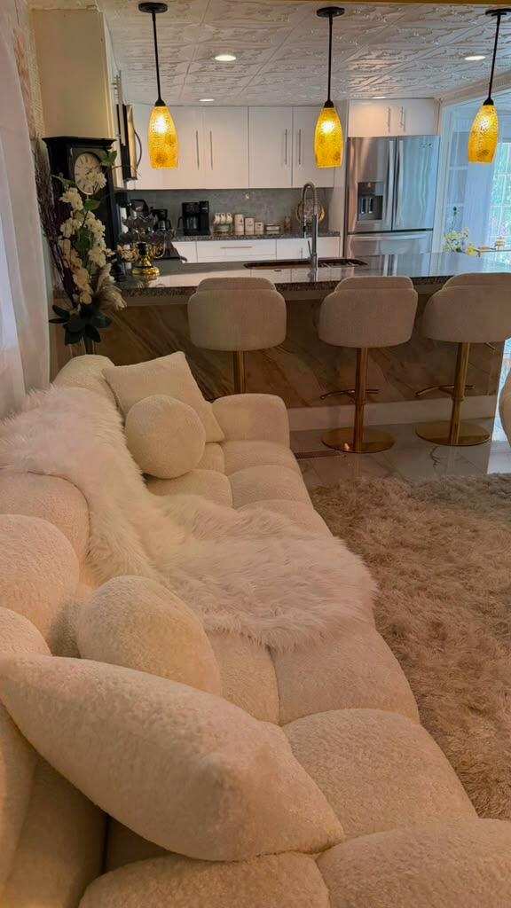 2 bedroom Manufactured Home at 107 Havenwood Drive, Havenwood Park, Pompano Beach — photo 1
