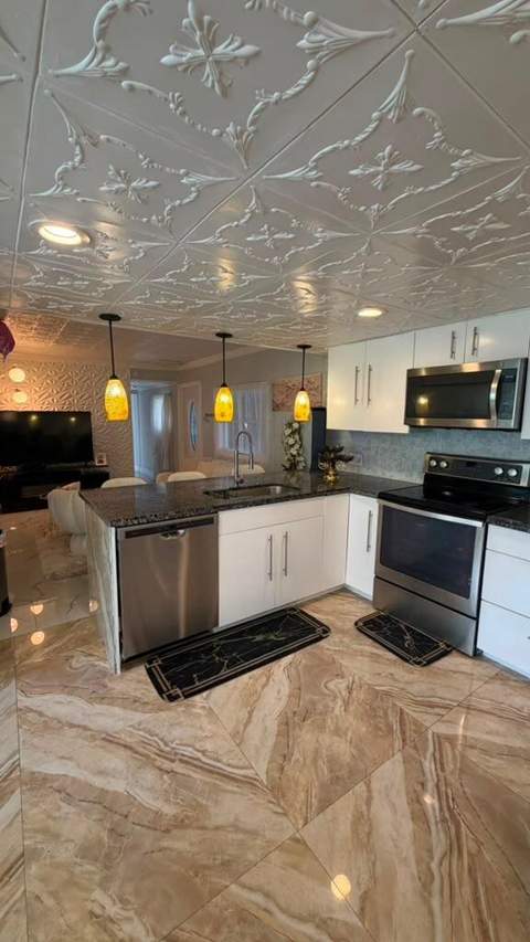 107 Havenwood Drive, Pompano Beach FL - photo 12 of 22