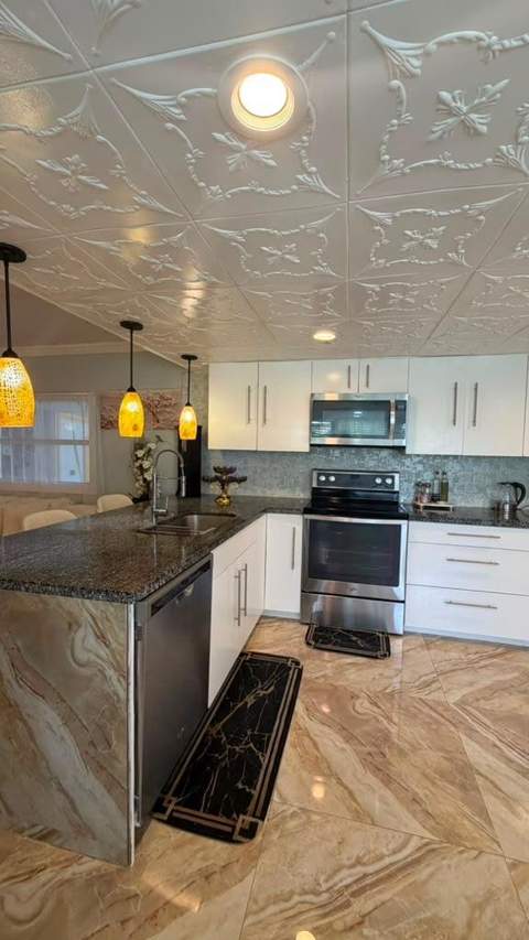 107 Havenwood Drive, Pompano Beach FL - photo 13 of 22