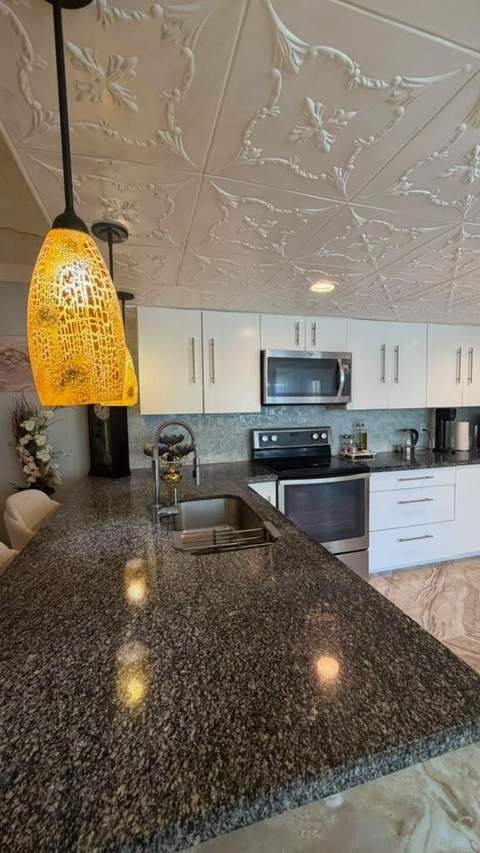 107 Havenwood Drive, Pompano Beach FL - photo 9 of 22