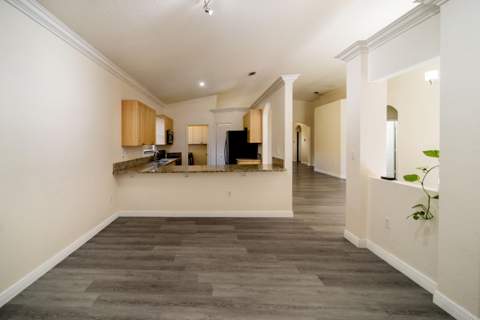4901 SW 134th Avenue, Miramar FL - photo 11 of 37