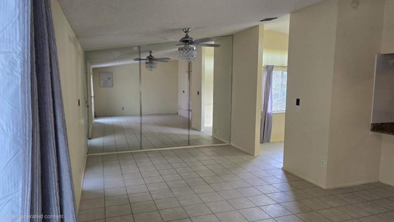 4 bedroom Single Family Residence at 118 Cambridge Lane, Crestwood Sub Unit 2, Royal Palm Beach — photo 5