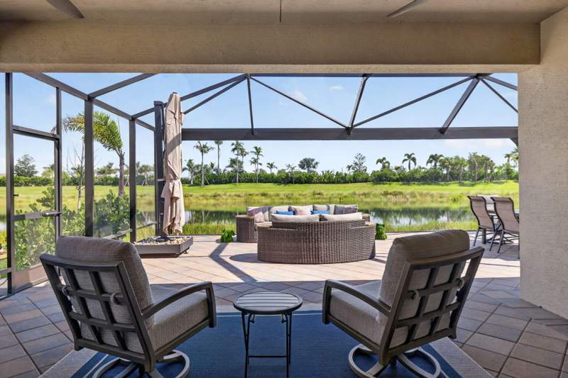 3 bedroom Single Family Residence at 12445 SW High Tide Road, Riverland Parcel D - Plat Two, Port St. Lucie — photo 3