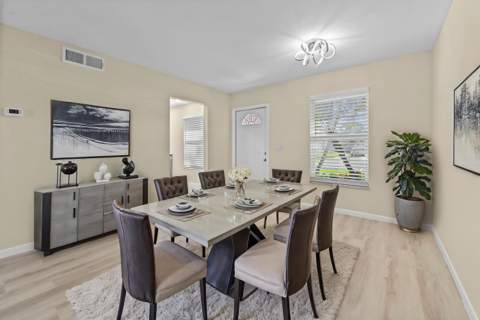 812 Salem Lane, Lake Worth FL - photo 7 of 49