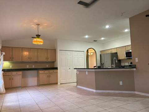 1863 SW Janette Avenue, Port St. Lucie FL - photo 23 of 28