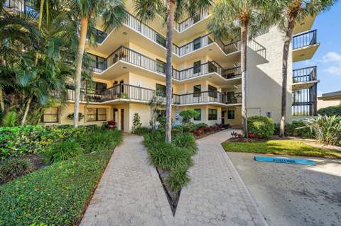 374 Golfview Road #405, North Palm Beach FL - photo 23 of 46