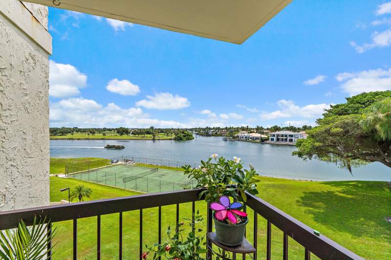 3 bedroom Condominium at 374 Golfview Road #405, Everglades Of North Palm Beach, North Palm Beach — photo 4