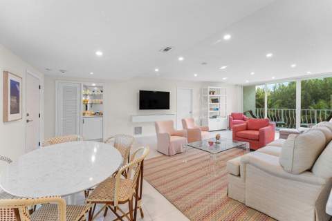 2774 S Ocean Boulevard #409, Palm Beach FL - photo 6 of 41