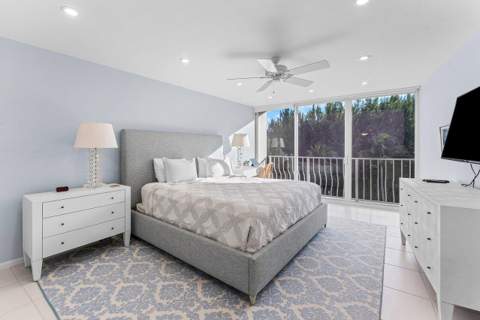 2774 S Ocean Boulevard #409, Palm Beach FL - photo 15 of 41