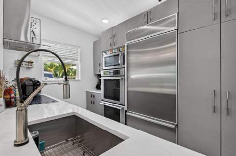 4520 NE 15th Avenue, Pompano Beach FL - photo 24 of 50