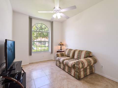 907 NW Sarria Court, Port St. Lucie FL - photo 17 of 21