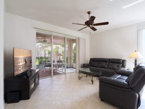 907 NW Sarria Court, Port St. Lucie FL - photo 7 of 21