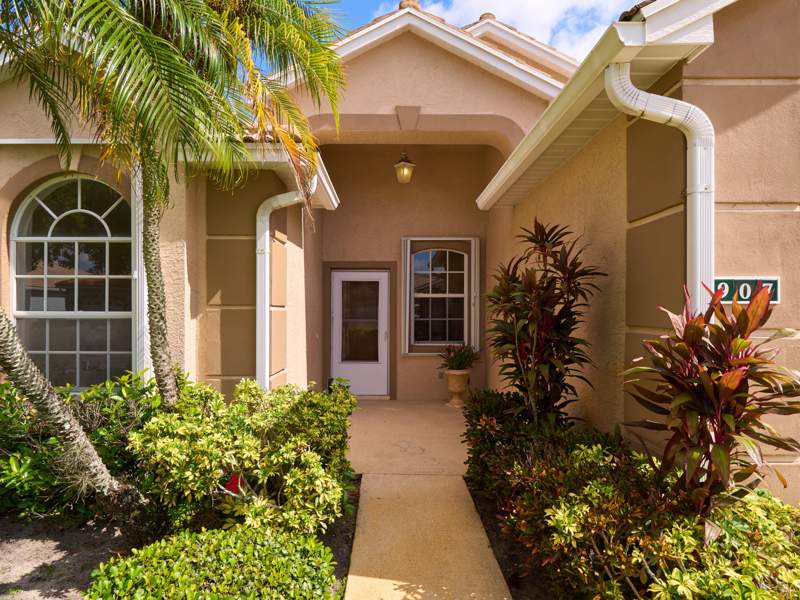 2 bedroom Single Family Residence at 907 NW Sarria Court, Kings Isle at Isle of Madeira, Port St. Lucie — photo 3