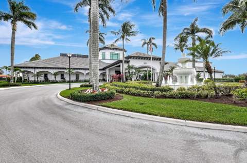 8107 Bellafiore Way, Boynton Beach FL - photo 23 of 32