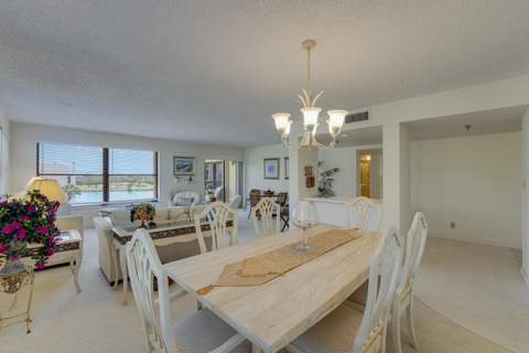 372 Golfview Road #403, North Palm Beach FL - photo 12 of 42