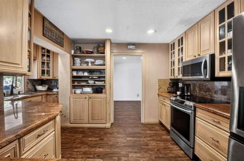 244 Walton-Heath Drive, Atlantis FL - photo 8 of 73