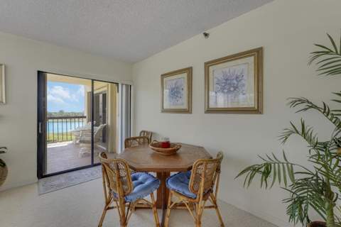 372 Golfview Road #403, North Palm Beach FL - photo 15 of 42