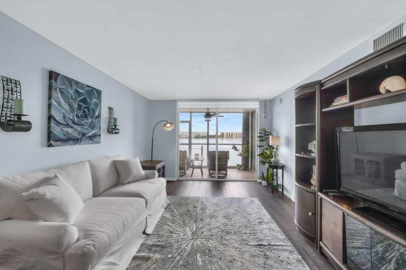 2 bedroom Condominium at 116 Lake Emerald Drive #101, Lake Emerald Condominium No Six, Oakland Park — photo 1