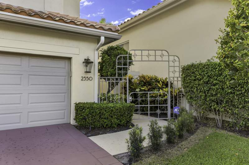 3 bedroom Single Family Residence at 2550 NW 52nd Street, Laurel Pointe, Boca Raton — photo 2