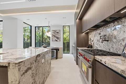 3209 NE 26th Street, Fort Lauderdale FL - photo 11 of 39