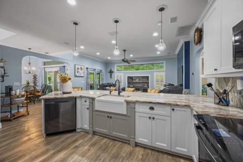 2558 Palm Deer Drive, Loxahatchee FL - photo 15 of 43