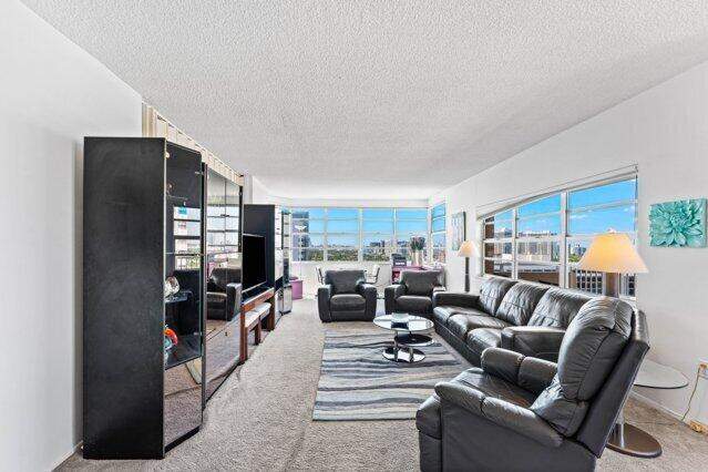 3 bedroom Condominium at 1980 S Ocean Drive #18Q, Hemispheres Condo, Hallandale Beach — photo 3