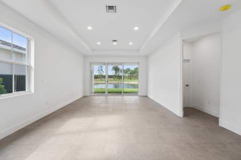 6165 NW Tuckaway Avenue #168, Port St. Lucie FL - photo 12 of 37