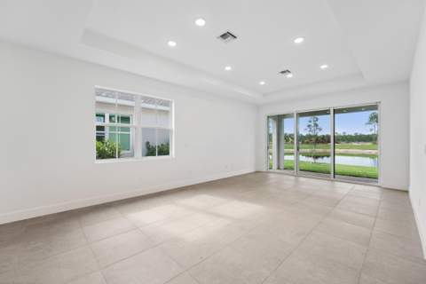 6165 NW Tuckaway Avenue #168, Port St. Lucie FL - photo 13 of 37