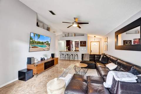 1948 SW 177th Avenue, Miramar FL - photo 6 of 32