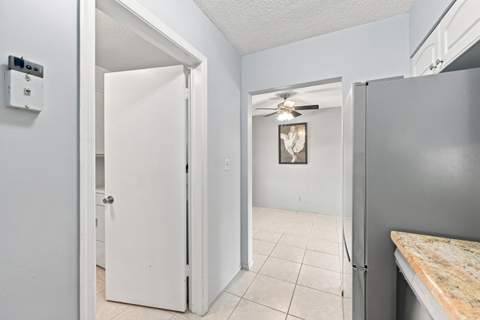 7104 NW 70th Court, Tamarac FL - photo 15 of 41