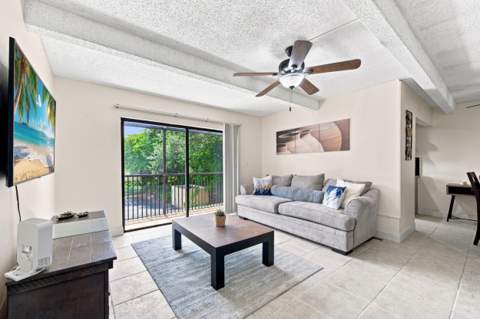 1265 S Flagler Avenue #220, Pompano Beach FL - photo 6 of 27