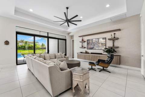 11326 Apricot Valley Drive, Boynton Beach FL - photo 14 of 47
