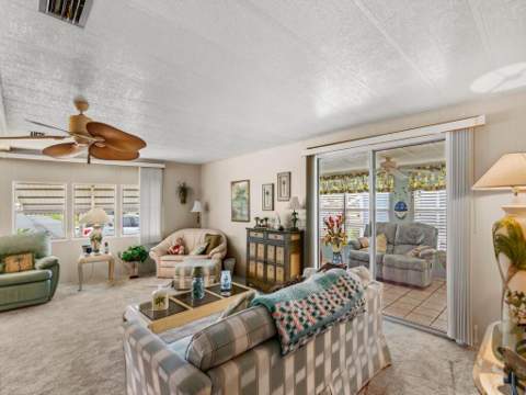 293 NE Moonstone Drive, Jensen Beach FL - photo 9 of 31