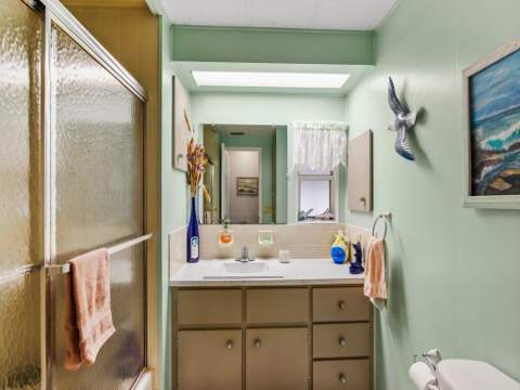 293 NE Moonstone Drive, Jensen Beach FL - photo 22 of 31
