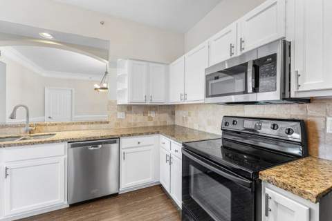 276 Murcia Drive #301, Jupiter FL - photo 17 of 52