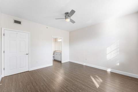276 Murcia Drive #301, Jupiter FL - photo 24 of 52