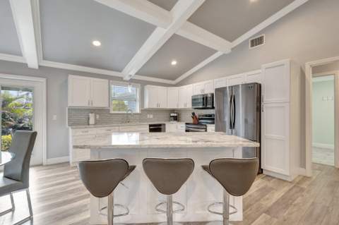 10600 SE Gomez Avenue, Hobe Sound FL - photo 11 of 65
