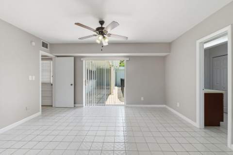 613 Sea Turtle Way, Plantation FL - photo 15 of 41