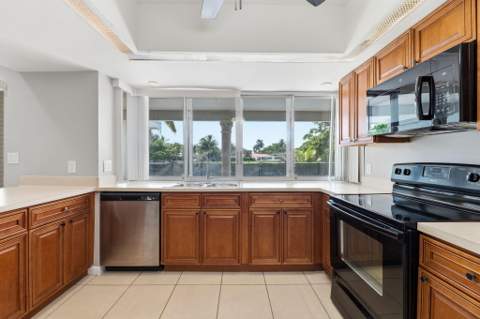 613 Sea Turtle Way, Plantation FL - photo 18 of 41