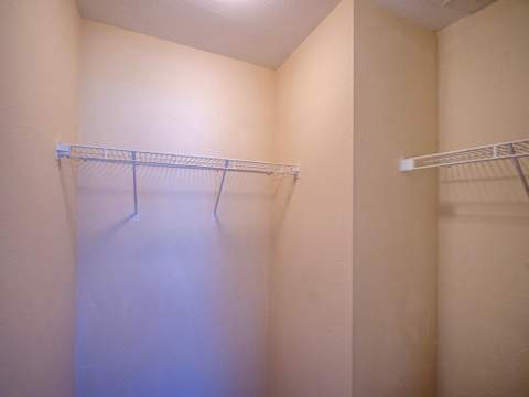 1494 SE Colchester Circle, Port St. Lucie FL - photo 17 of 61