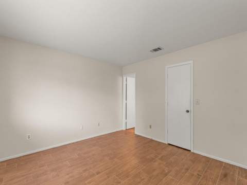 1494 SE Colchester Circle, Port St. Lucie FL - photo 19 of 61