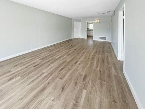 331 Tequesta Drive #216, Tequesta FL - photo 6 of 37