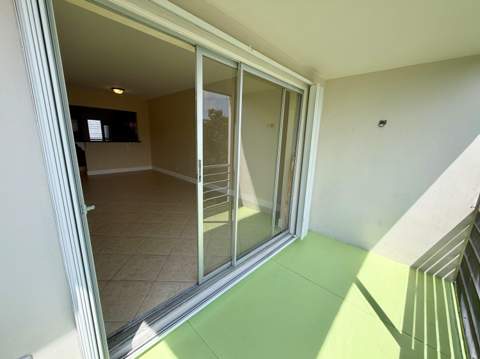 5601 NW 2nd Avenue #326, Boca Raton FL - photo 10 of 12