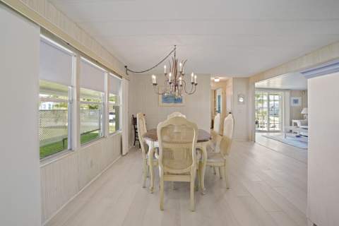 6948 SE Delegate Street, Hobe Sound FL - photo 10 of 36