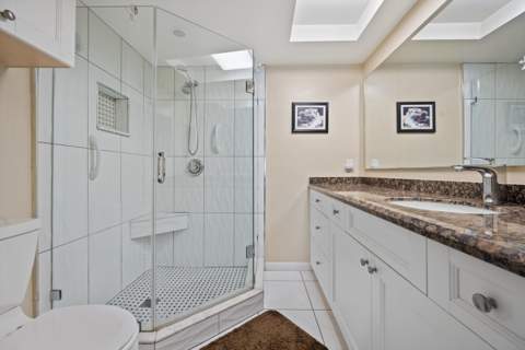 725 N Riverside Drive #203, Pompano Beach FL - photo 19 of 25