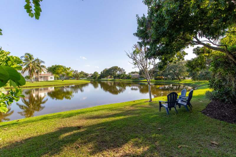 4 bedroom Single Family Residence at 3629 Old Lighthouse Circle, Orange Point Tr C, Wellington — photo 4