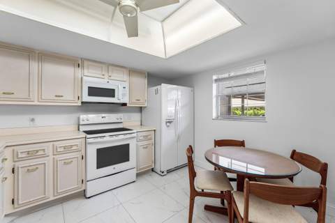 250 John F Kennedy Drive #107, Atlantis FL - photo 12 of 33