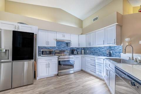 4293 SE Brittney Circle, Port St. Lucie FL - photo 7 of 36