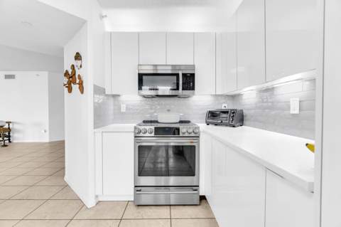 7759 Granville Drive #306, Tamarac FL - photo 12 of 49